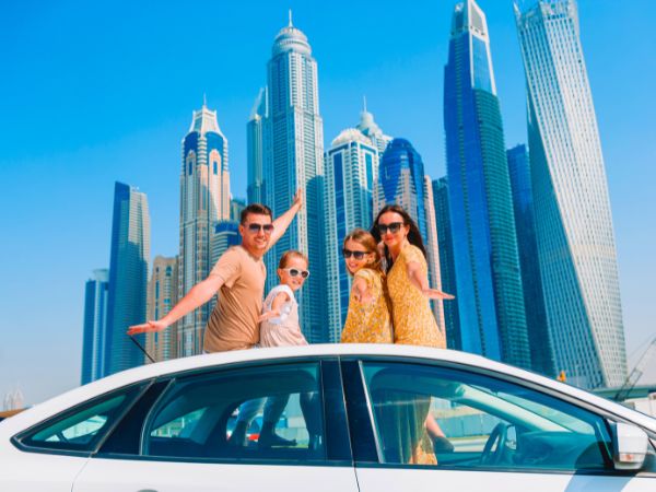 Essential Tips for First-Time Car Renters in the UAE